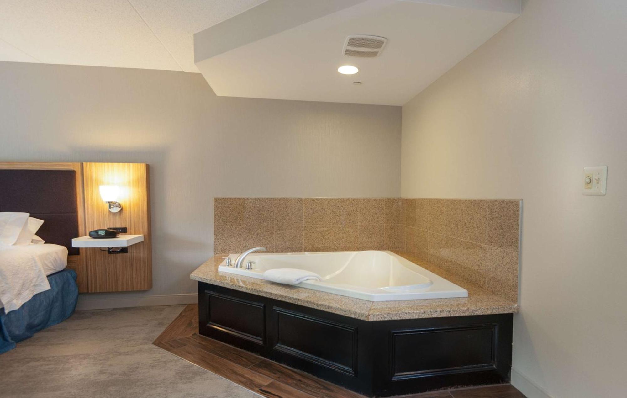Hampton Inn Doylestown Warrington Luaran gambar